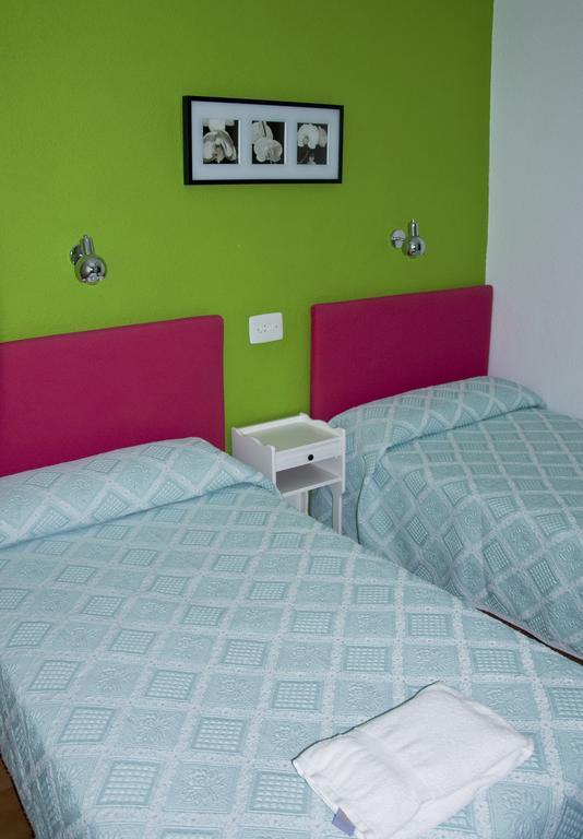 Hostal Restaurante La Mancha Ruidera Room photo
